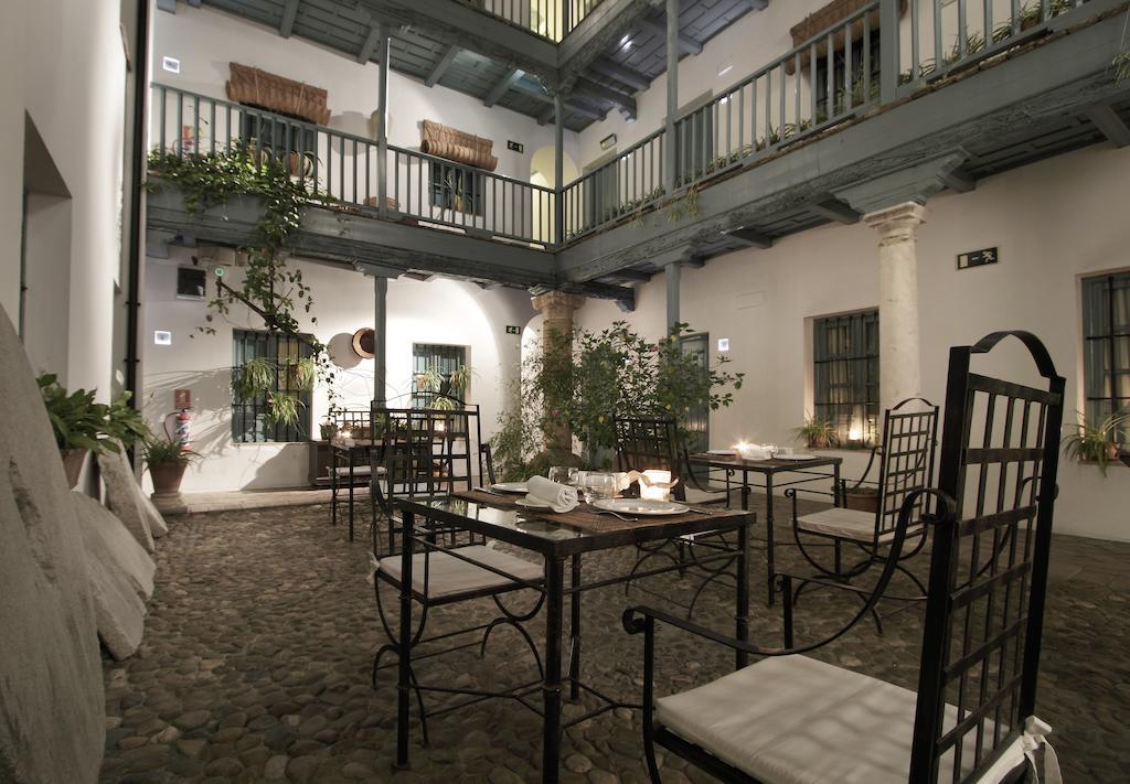 Hospes Las Casas Del Rey De Baeza, A Member Of Design Hotels Sevilla Bagian luar foto