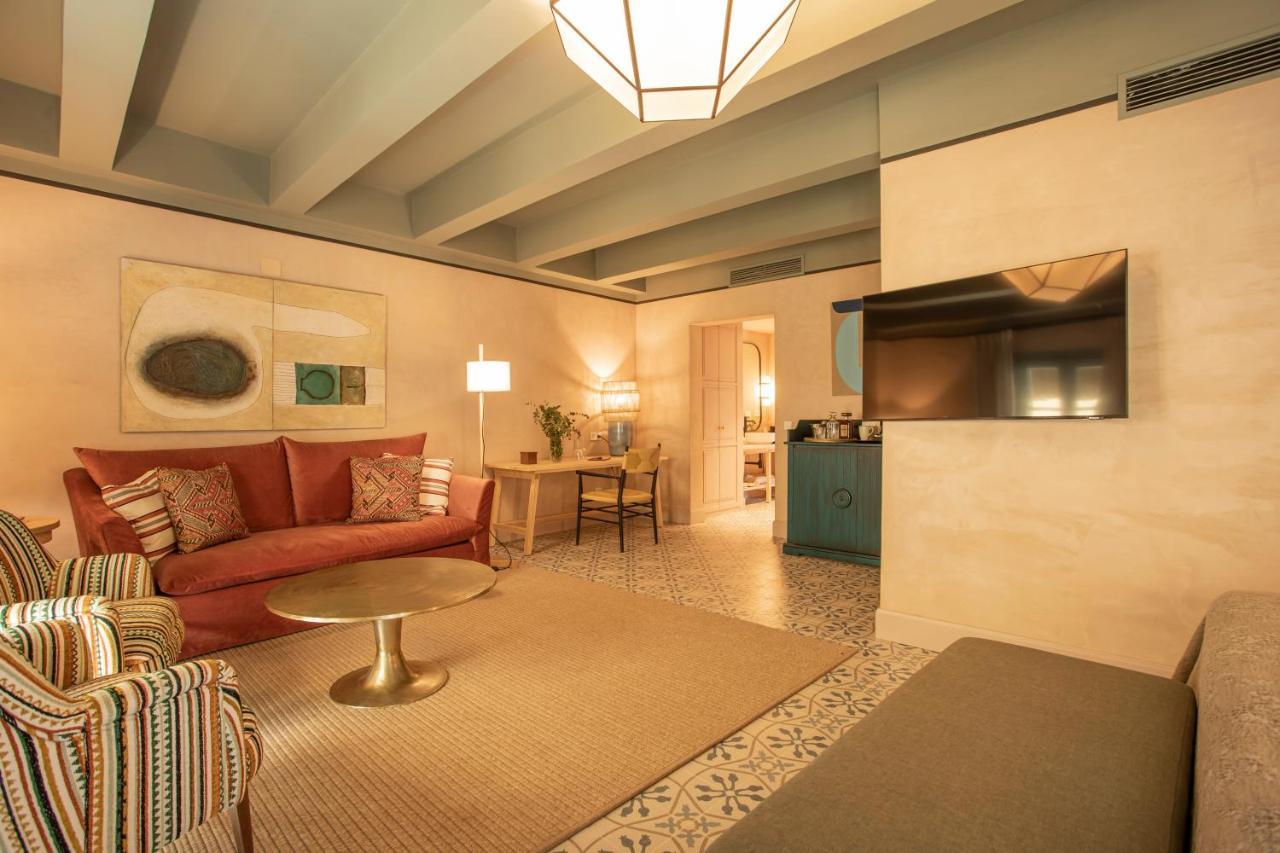 Hospes Las Casas Del Rey De Baeza, A Member Of Design Hotels Sevilla Bagian luar foto