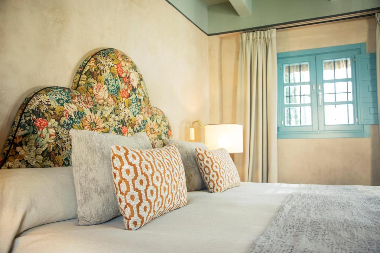 Hospes Las Casas Del Rey De Baeza, A Member Of Design Hotels Sevilla Bagian luar foto