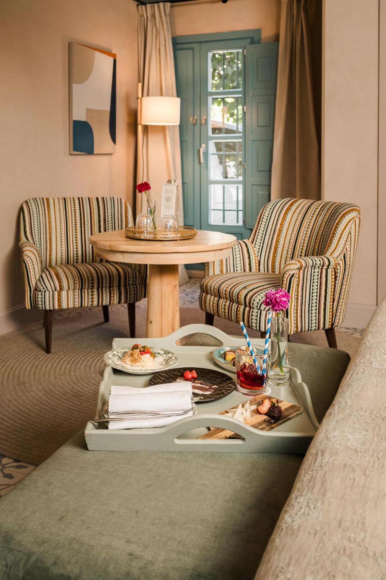 Hospes Las Casas Del Rey De Baeza, A Member Of Design Hotels Sevilla Bagian luar foto